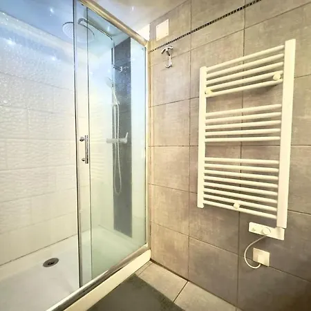 Apartment Tres Bel 5p Montmartre *