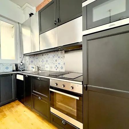 Apartment Tres Bel 5p Montmartre *